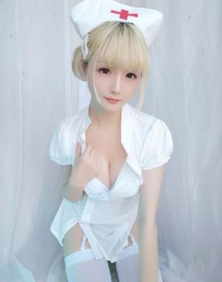 免费观看年轻的母亲