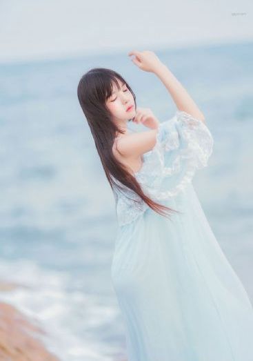 年轻的女教师韩国电影