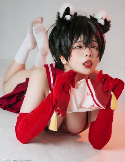 岳乱妇乱第1集